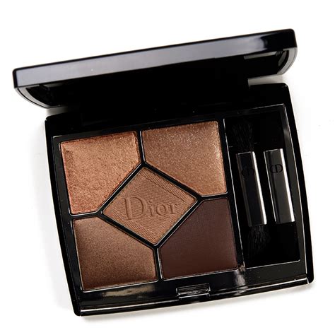 Dior poncho 559 eyeshadow